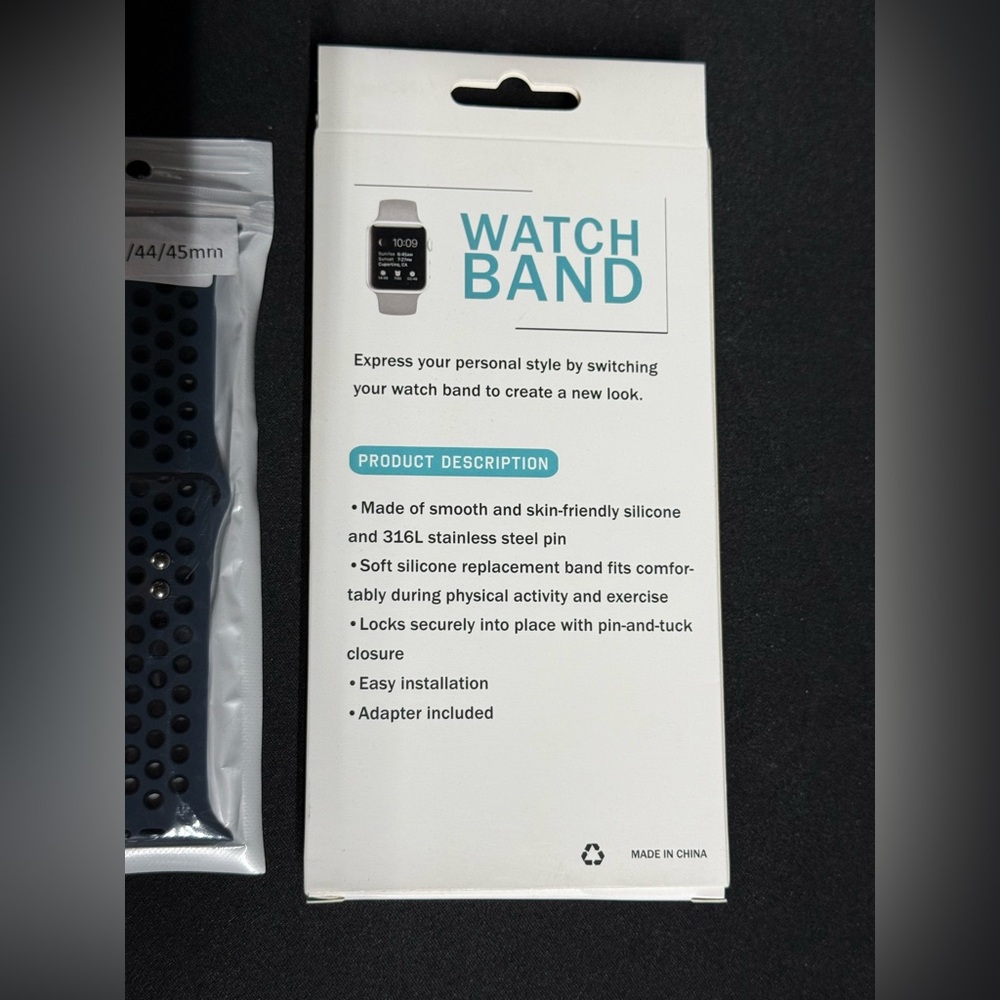 NEW Smart Watch 4 PC Band Set - size 42/44/45mm - Picture 2 of 2